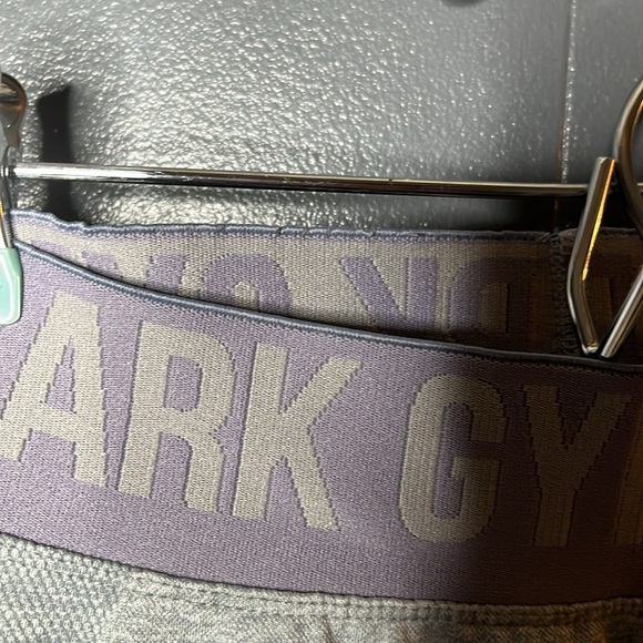 Gymshark Tight Leggings Gray Purple Size Small - Picture 6 of 9